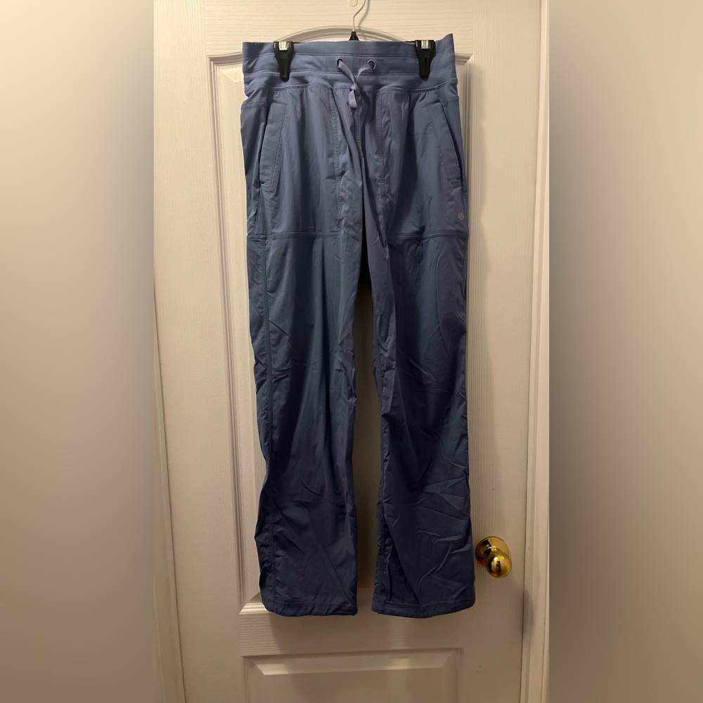 Lululemon Dance Studio Mid-Rise Pant
(Regular)